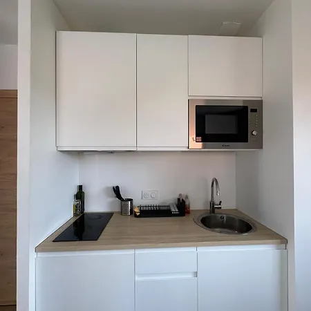 Moderne Avec Terrasse Proche De Lyon Appartamento
